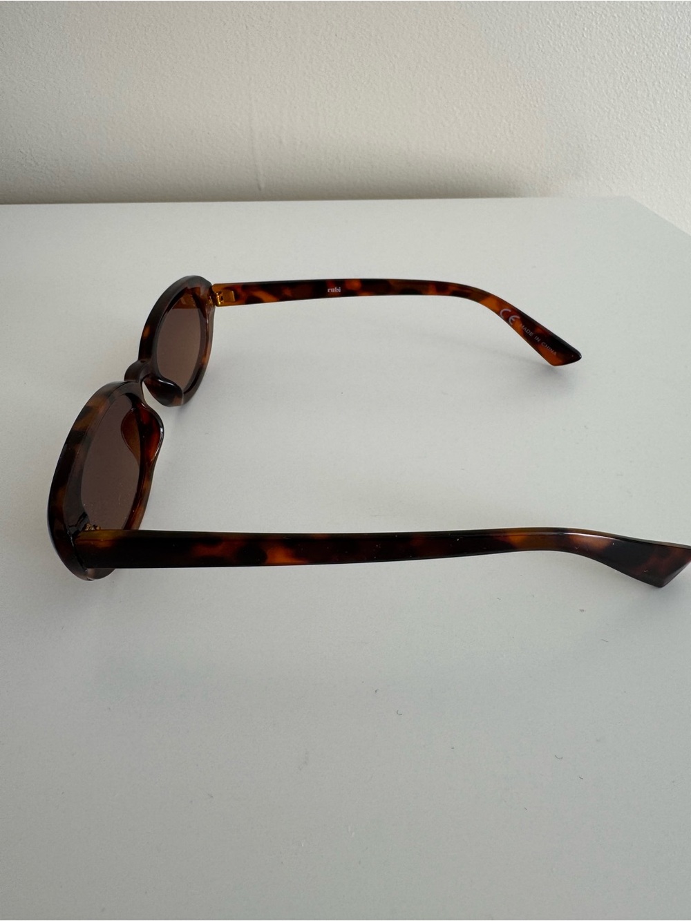 Glassons Tortoiseshell Oval Sunglasses - Brown - Picture 5 of 10